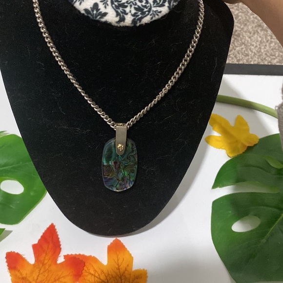 NWT Kendra Scott Inez Veined African Turquoise Jasper Pendant Necklace Rhodium - Picture 10 of 10